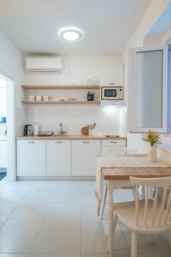 Starry Night Studio Apartment Рийека Екстериор снимка